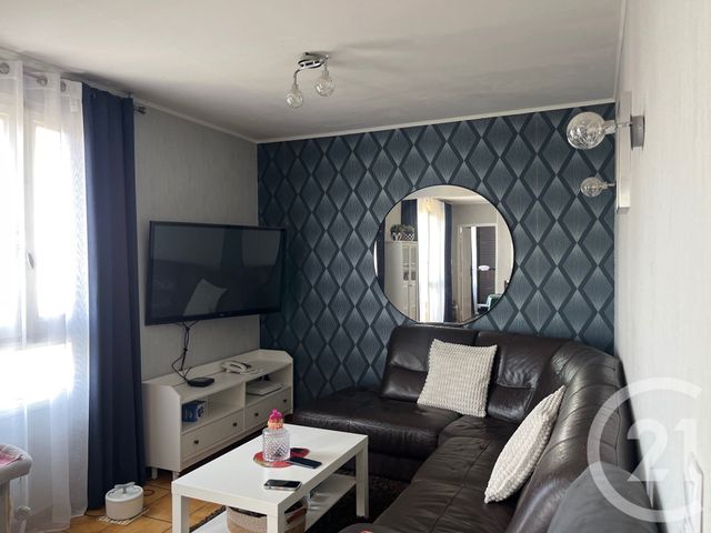 Appartement F4 à vendre - 4 pièces - 68,35 m2 - Drancy - 93 - ILE-DE-FRANCE