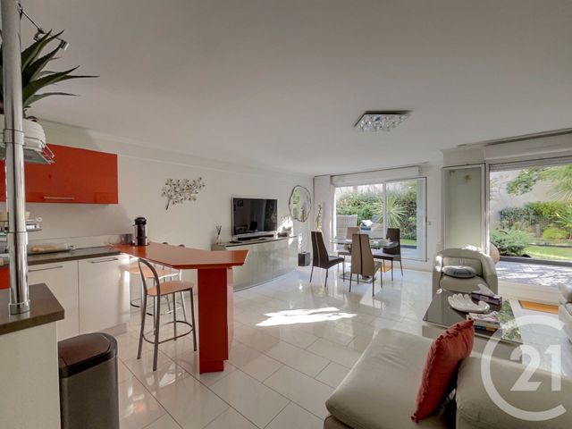Appartement F5 &agrave; vendre - 5 pi&egrave;ces - 80,17 m2 - Drancy - 93 - ILE-DE-FRANCE