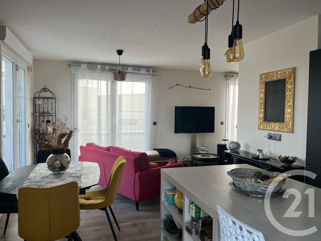 Appartement F4 à vendre - 4 pièces - 77,63 m2 - Le Blanc Mesnil - 93 - ILE-DE-FRANCE