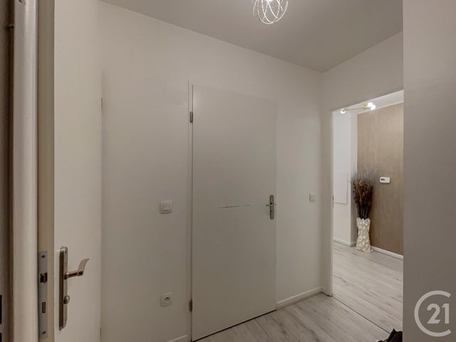 Appartement &agrave; vendre - 3 pi&egrave;ces - 64 m2 - Le Blanc Mesnil - 93 - ILE-DE-FRANCE