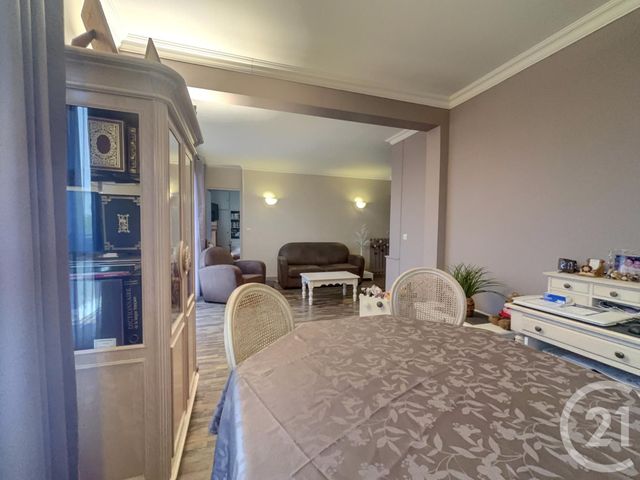 Appartement F5 à vendre - 5 pièces - 72,98 m2 - Drancy - 93 - ILE-DE-FRANCE