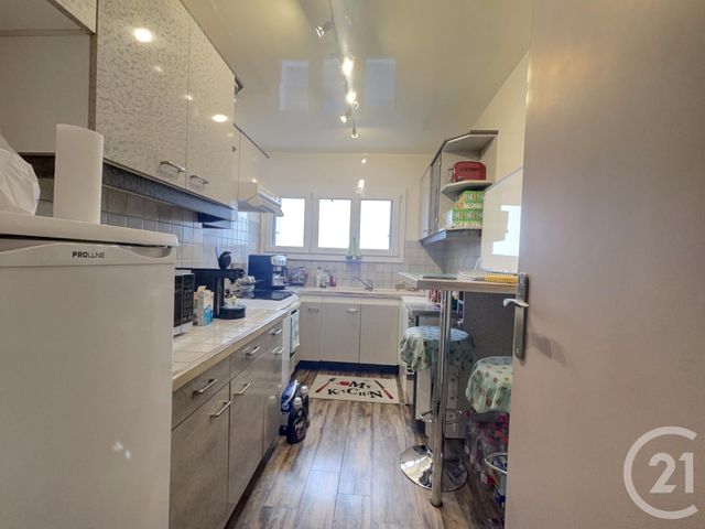 Appartement F5 à vendre - 5 pièces - 72,98 m2 - Drancy - 93 - ILE-DE-FRANCE