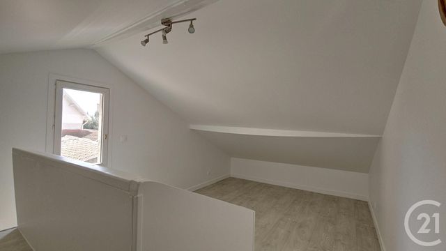 Appartement Duplex à vendre - 2 pièces - 25,39 m2 - Le Blanc Mesnil - 93 - ILE-DE-FRANCE