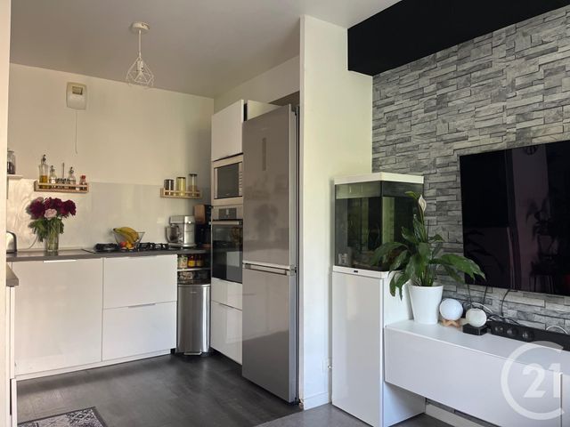 Appartement F4 à vendre - 4 pièces - 76,91 m2 - Le Blanc Mesnil - 93 - ILE-DE-FRANCE