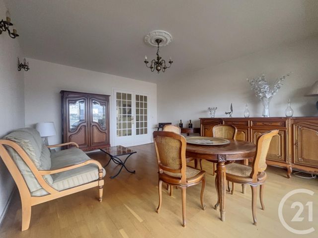 Appartement F3 &agrave; vendre - 3 pi&egrave;ces - 74,33 m2 - Le Bourget - 93 - ILE-DE-FRANCE